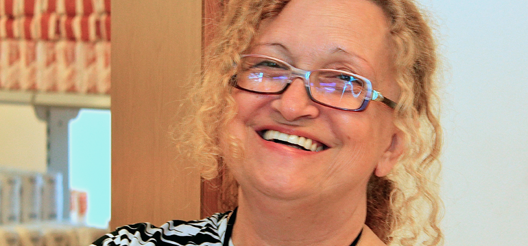 Slika: MELITA MADIRAZZA - ČUVARICA I DOMAĆICA ŽUMBERKA