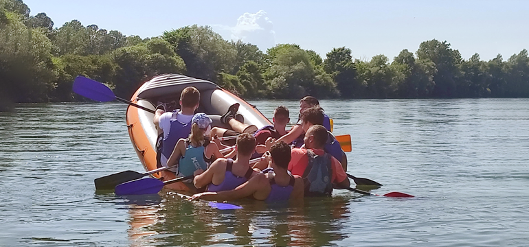 Slika: PADDLE FOR THE EARTH: ZAJEDNO NA VODI POVODOM DANA RIJEKE SAVE 2025.