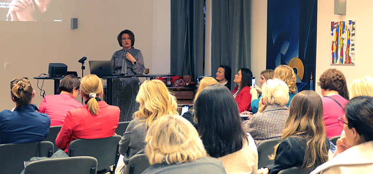 Slika: DOPRINOS ZAGREBAČKOG CARITASA PROGRAMU STRUČNOG SKUPA LOGOTERAPEUTA